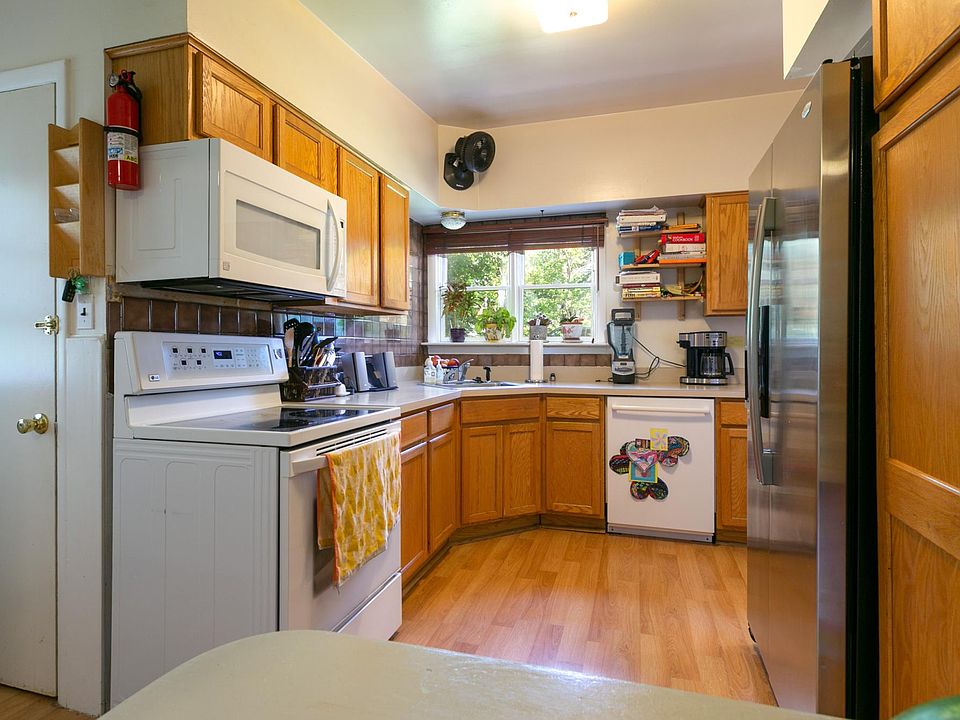 1st image of 6311 Columbia Pike