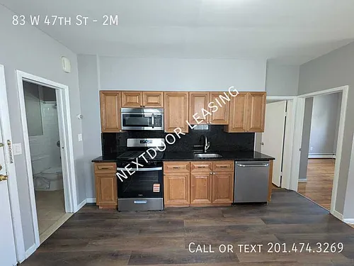 83 W 47th St #2M Photo 1