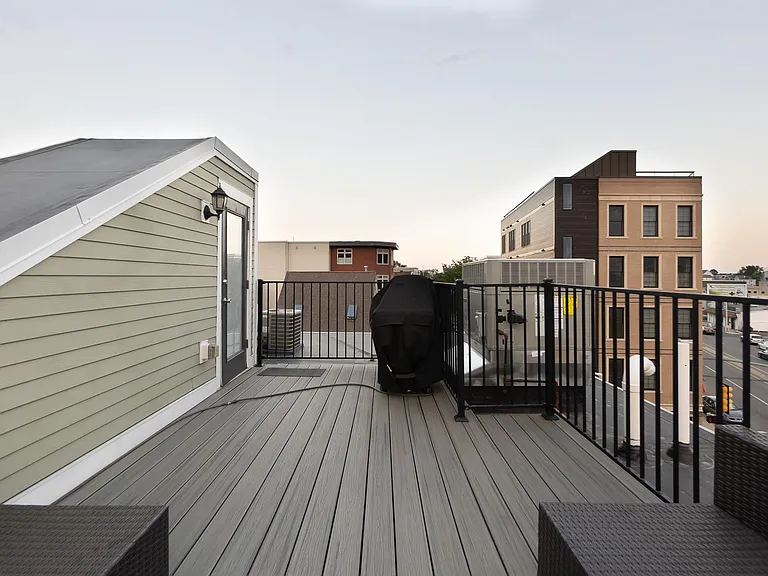 102 D St #3 — Photo 6