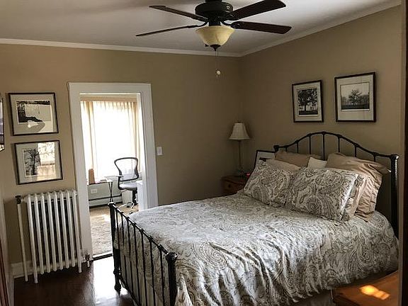 4th image of 10331 Canterbury St #2