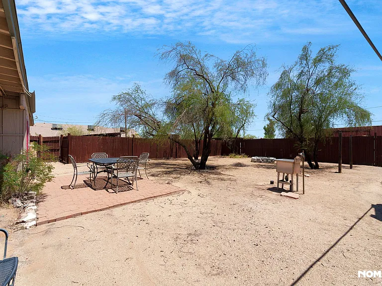 2837 E Campo Bello Dr — Photo 24