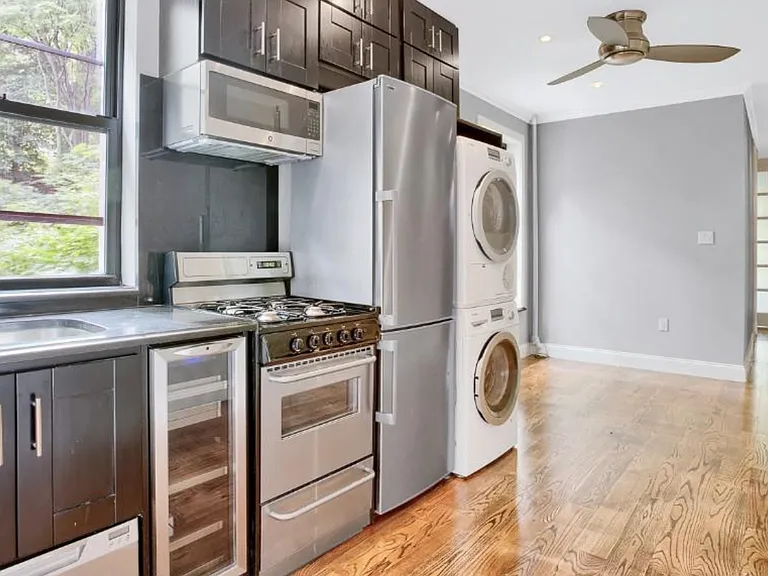 212 E 105th St #5 — Photo 1