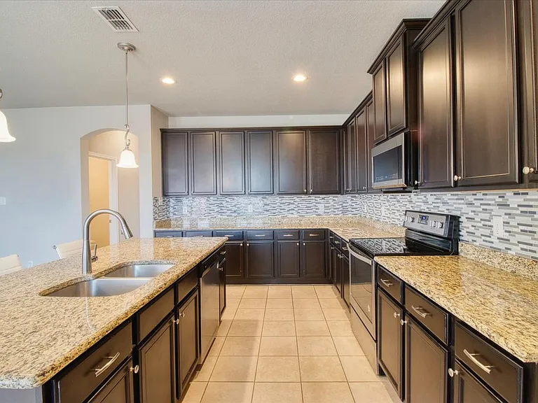 3012 Whitetail Chase Dr — Photo 8