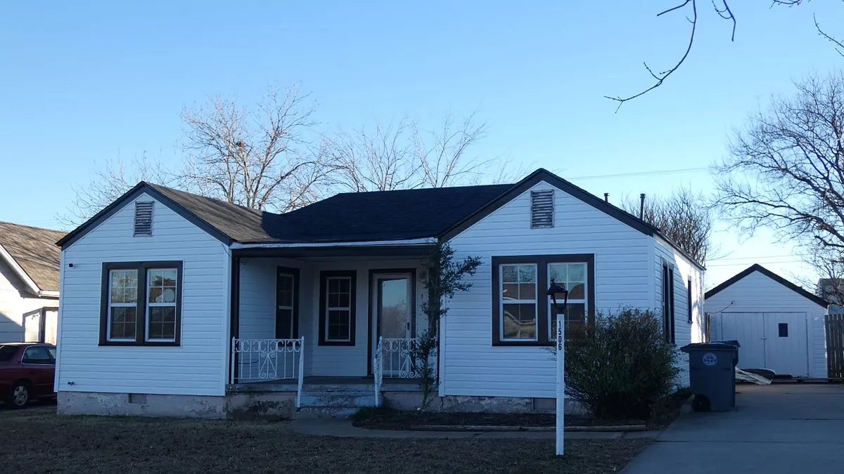 Building Photo - 1506 NW Arlington Ave