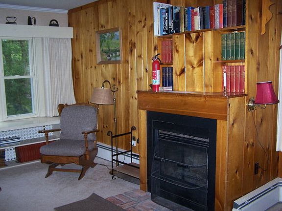 3rd image of 78 Oneida Ave