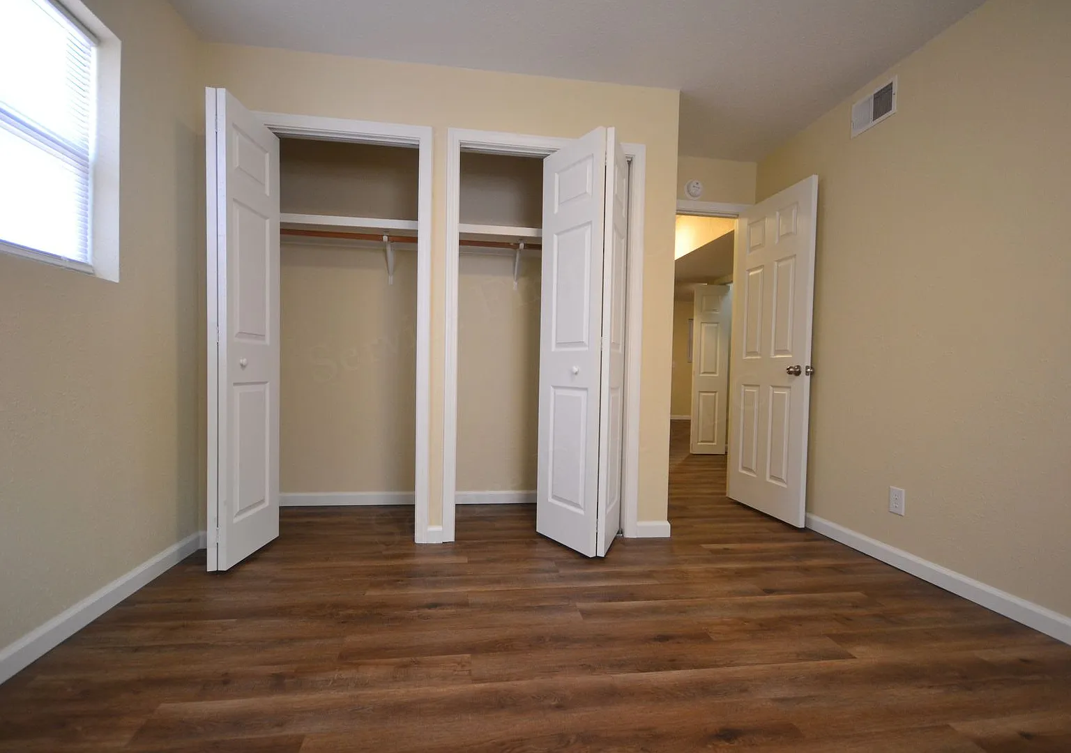 Pike Apartments — Photo 4