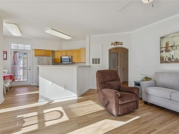 3rd image of 706 River Rock Way Ste 106