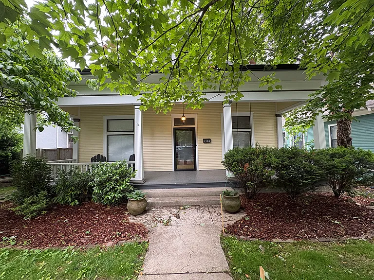 1308 Stratton Ave — Photo 2