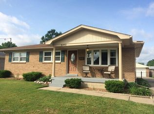 3100 Rockaway Dr, Louisville, KY 40216