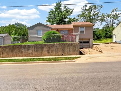 3022 S Union St, Des Moines, IA, 50315