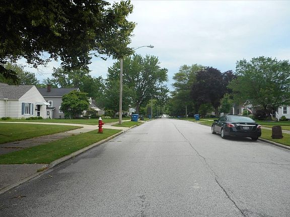 5th image of 4108 W 219th St