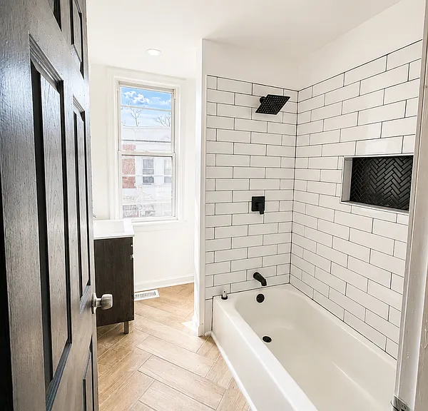 5943 Summer St — Photo 4