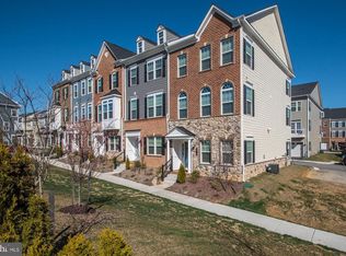 5910 Hidden Garden Ln, Ellicott City, MD 21043