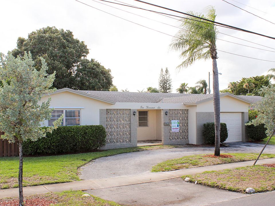 Front Elevation - 1006 SW 2nd Ave