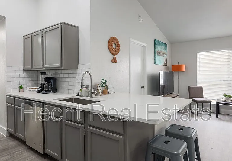 2308 Fuzz Fairway #B — Photo 13