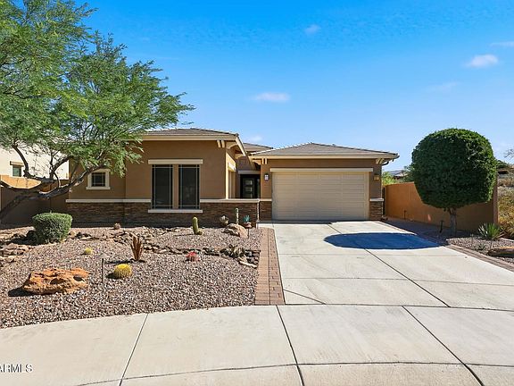 2nd image of 18174 W ACACIA Drive
