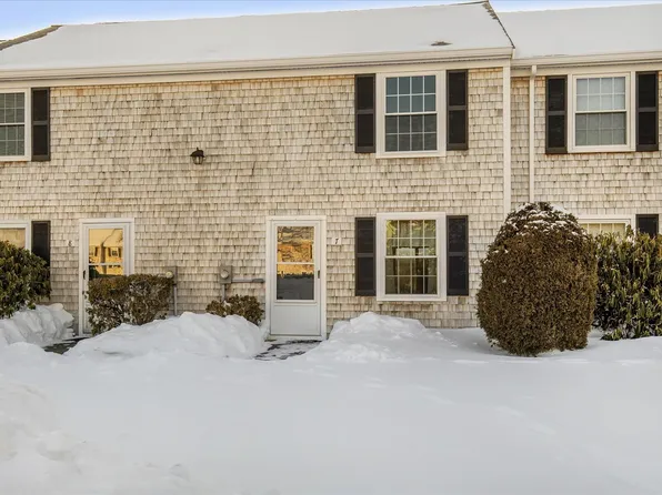 135 W Main Street APT 7, Hyannis, MA 02601