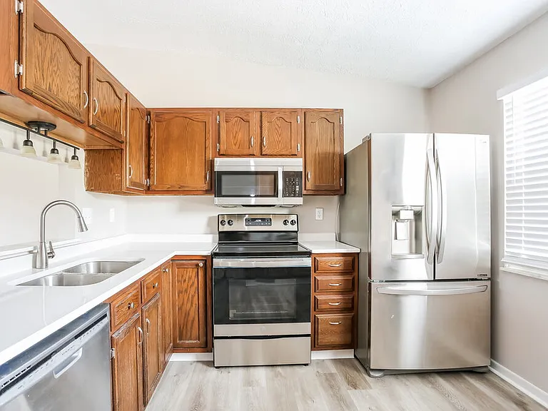 3524 En Joie Dr — Photo 7