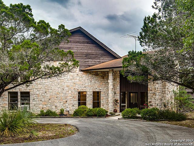 1st image of 9038 Fox Briar Ln