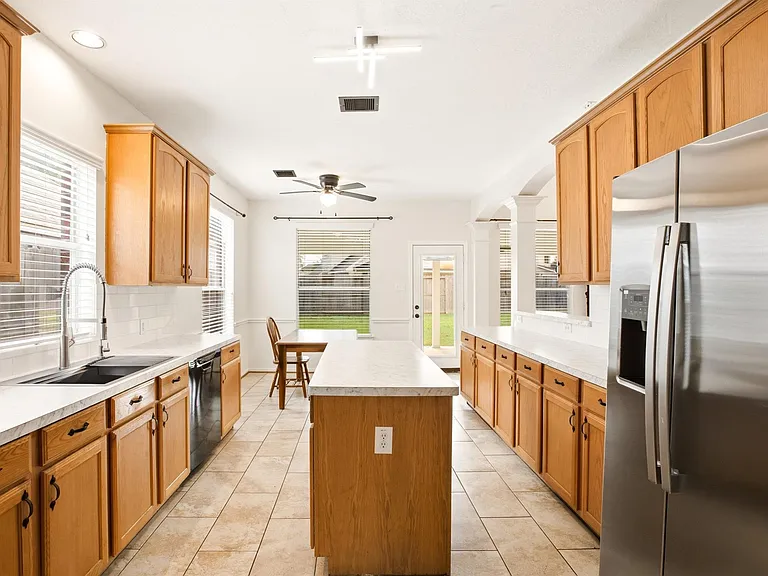 3906 Tigris Ridge Dr — Photo 5
