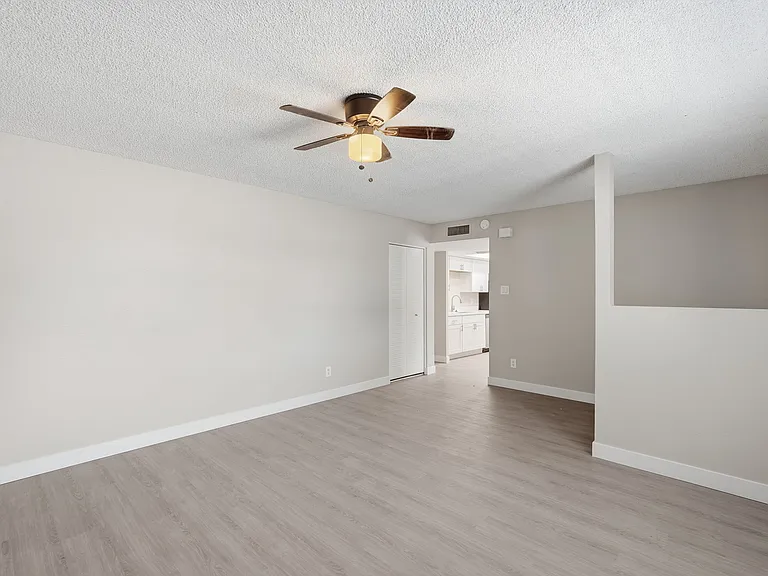 1867 E Alameda Dr — Photo 11