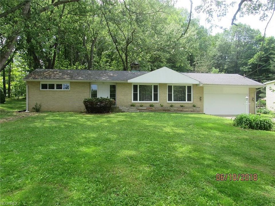 Welcome home to 2038 E. 52nd St. New siding and fresh paint on the exterior.