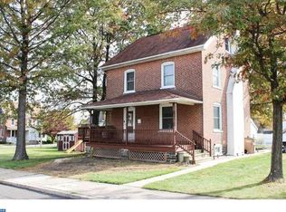 26 E Lincoln Ave, Telford, PA 18969