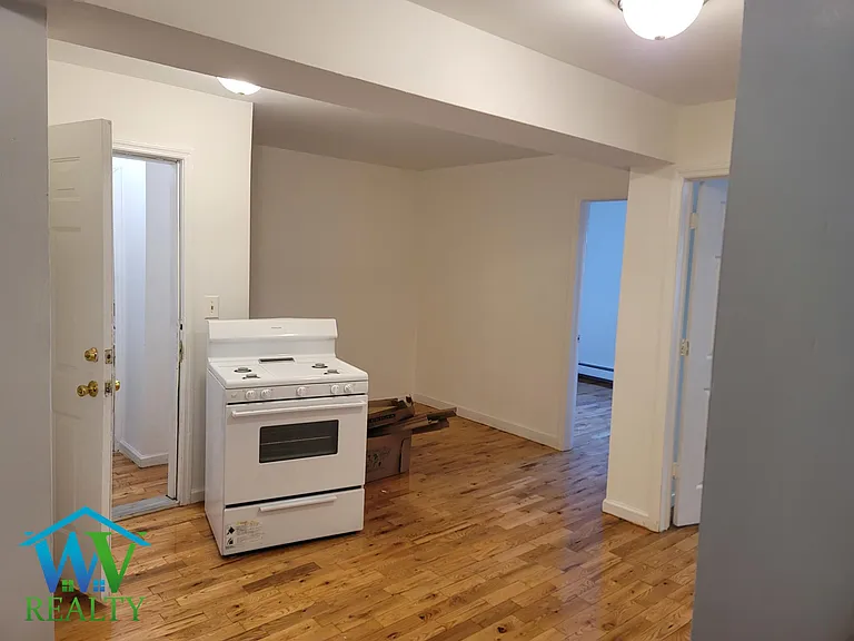 766 Union Ave #1A — Photo 5