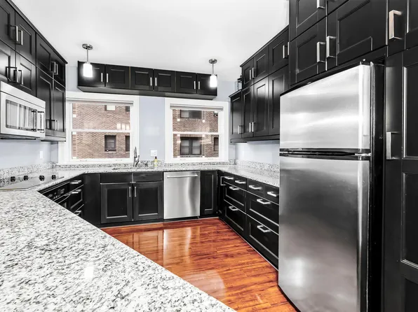 79 Western Ave N APT 207, Saint Paul, MN 55102