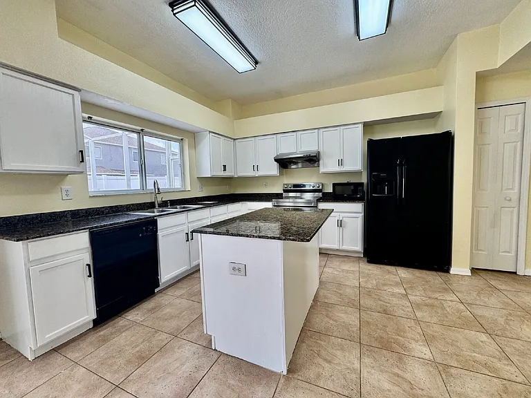 11106 Kempton Vista Dr — Photo 19