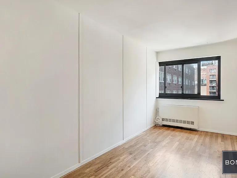 382 3rd Ave #11A — Photo 5
