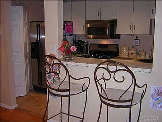1st image of 24117B Oak Park Dr #B