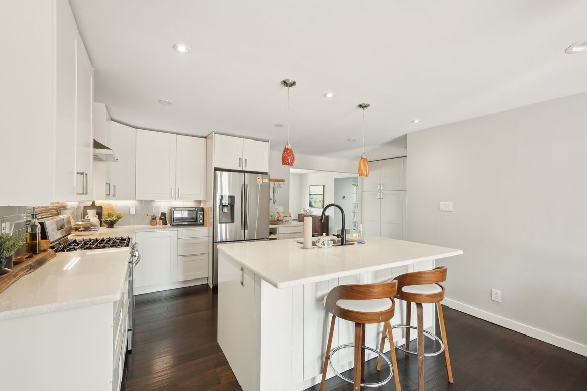 Irving St-3004-018.jpg