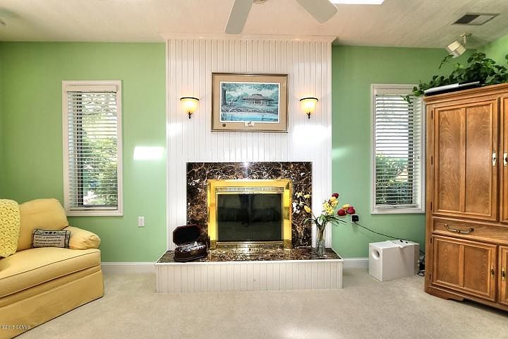 1st image of 179 Sea Trace Ln