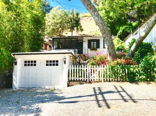 9851 Yoakum Dr, Beverly Hills, CA 90210