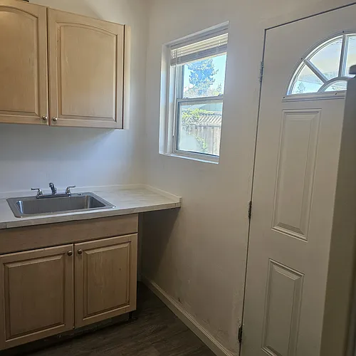 1751 Lexington St Photo 1