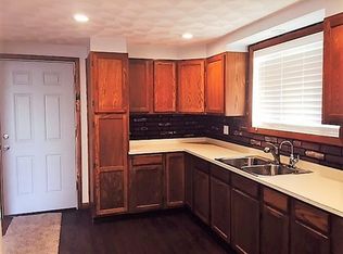 213 Dwelly St #2, Fall River, MA 02724