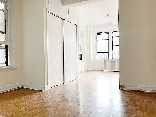 Rented by AJ Clarke | media 2