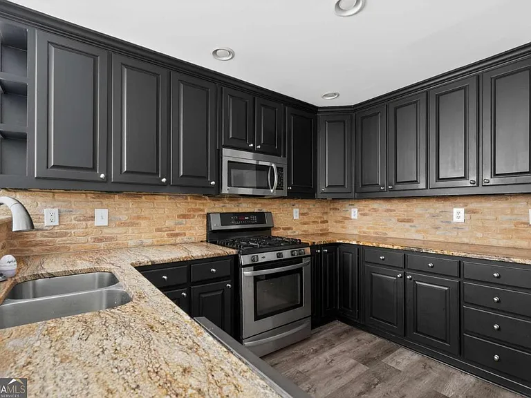 625 Harbor Bay Dr — Photo 5