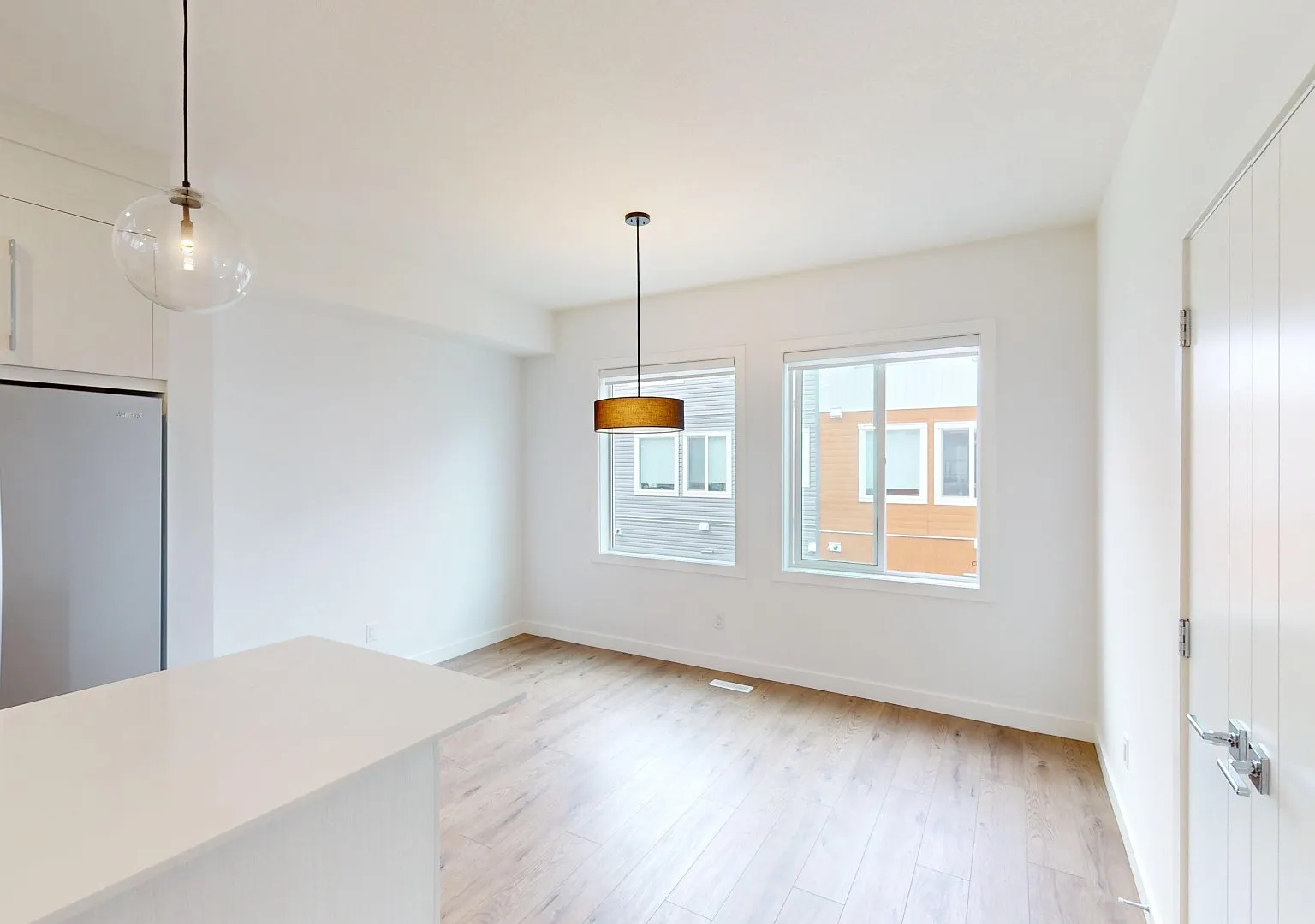 1702 Chelsea Rd — Photo 2