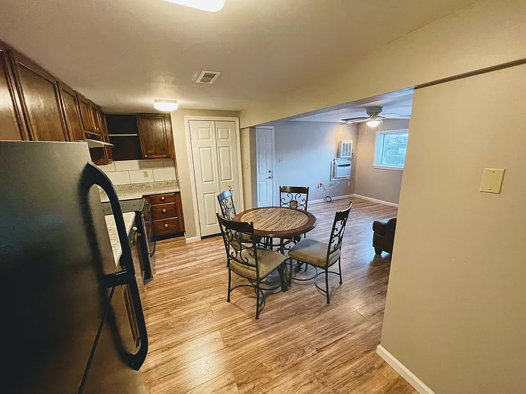 900 Shelley Ct #G2 — Photo 3