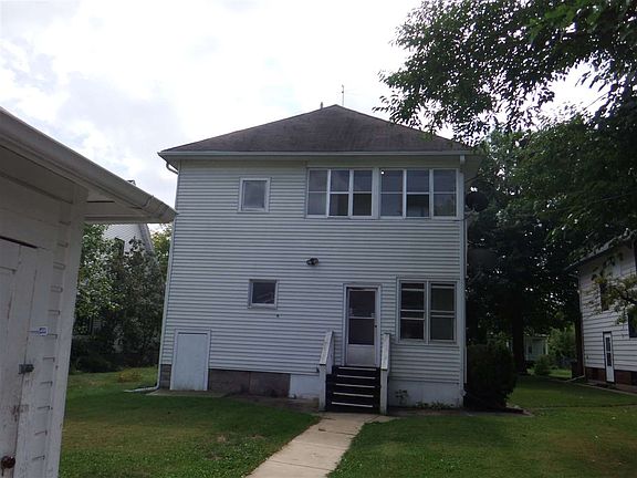 2nd image of 1612 9th Ave