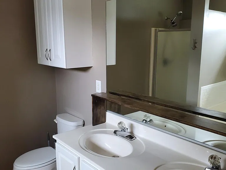 5105 Benjamin Ct — Photo 10