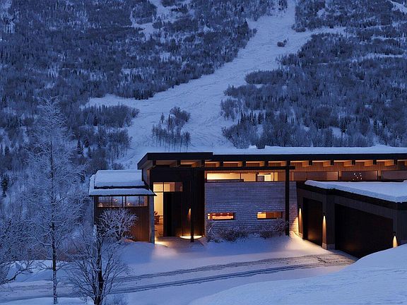 3rd image of 8856 N Ski Beach Way