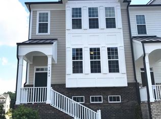 5008 Reedybrook Xing, Apex, NC 27523