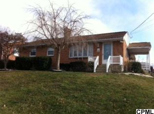 546 Walnut Rd, Steelton, PA 17113