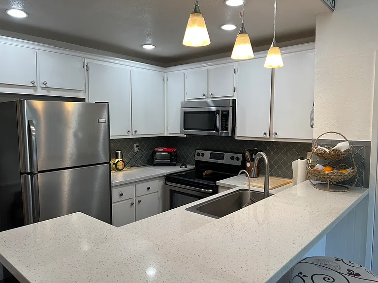 25035 Peachland Ave #276 — Photo 3