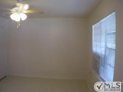5th image of 304 Fouts Ave