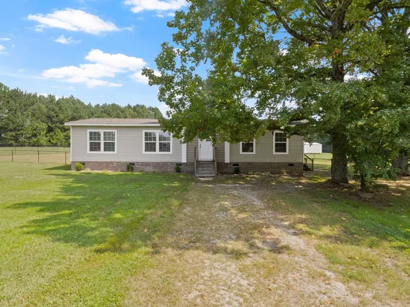 115 Lesley Rd, Pelzer, SC 29669