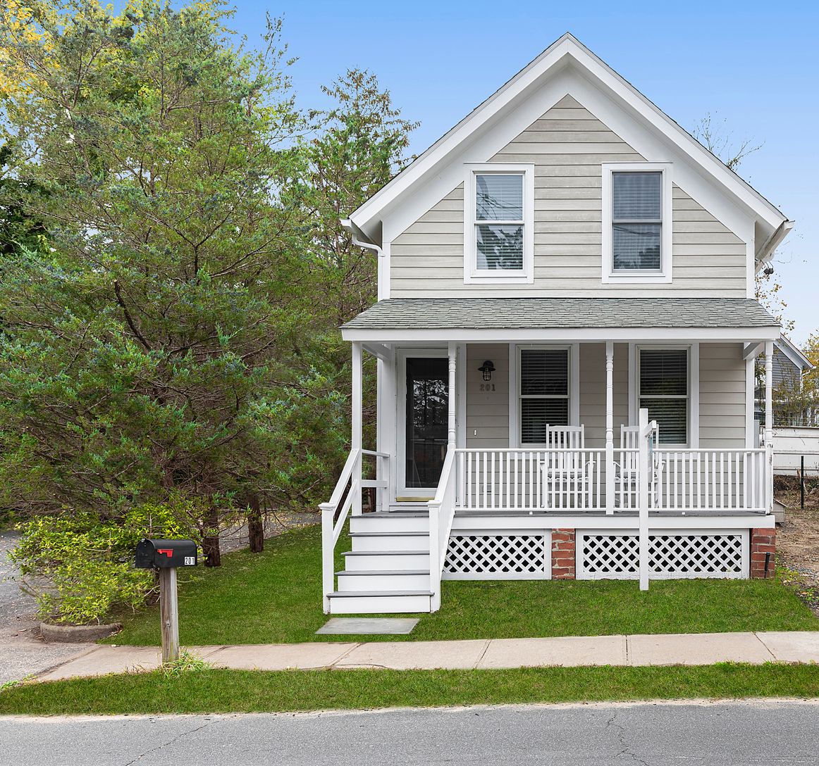  Charming Village Historic Cottage
